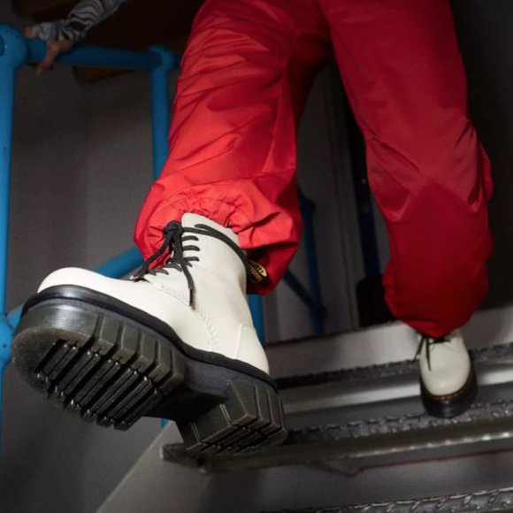 AUDRICK NAPPA LEATHER PLATFORM CHELSEA BOOTS MSRP$220 in Cobble Stone Grey - Picture 3 of 11